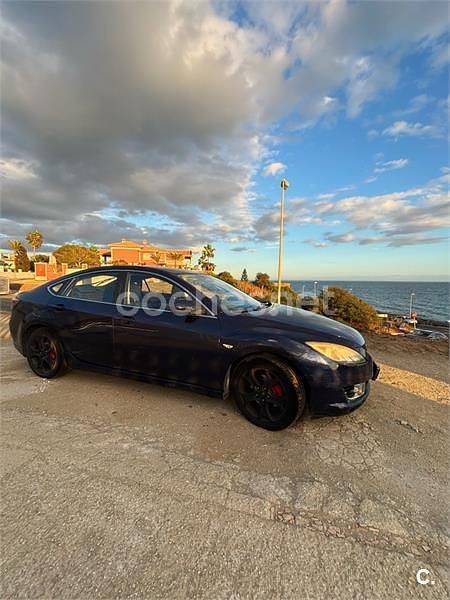Usado Mazda 6 Luxury 140 CV (102 kW) 2008 Azul Berlina