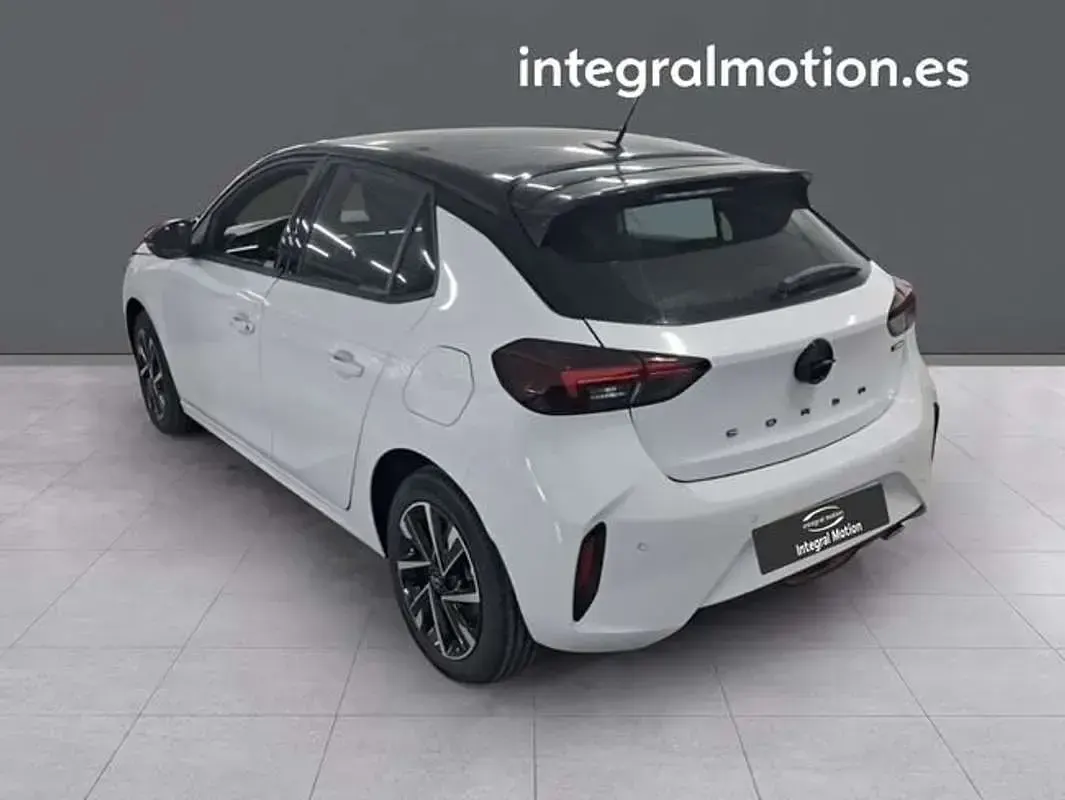 Nuevo Opel Corsa 110 CV (80 kW) 2026 Blanco Utilitario