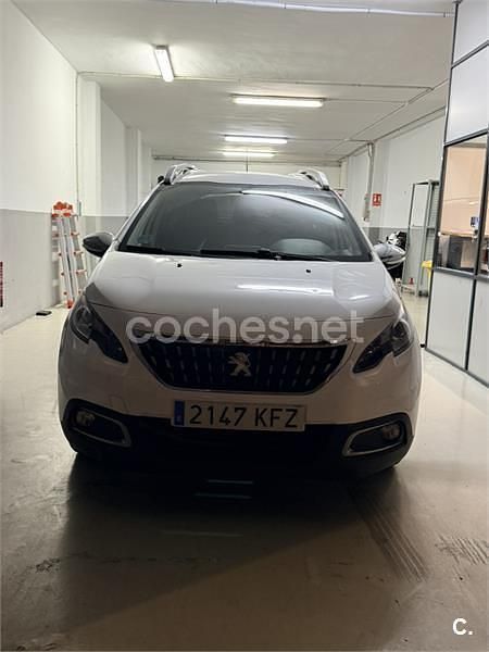 Usado Peugeot 2008 Style 82 CV (60 kW) 2017 Blanco SUV