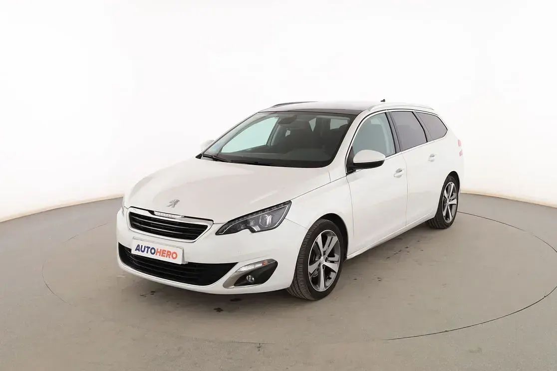 Usado Peugeot 308 Allure 130 CV (95 kW) 2015 Familiar