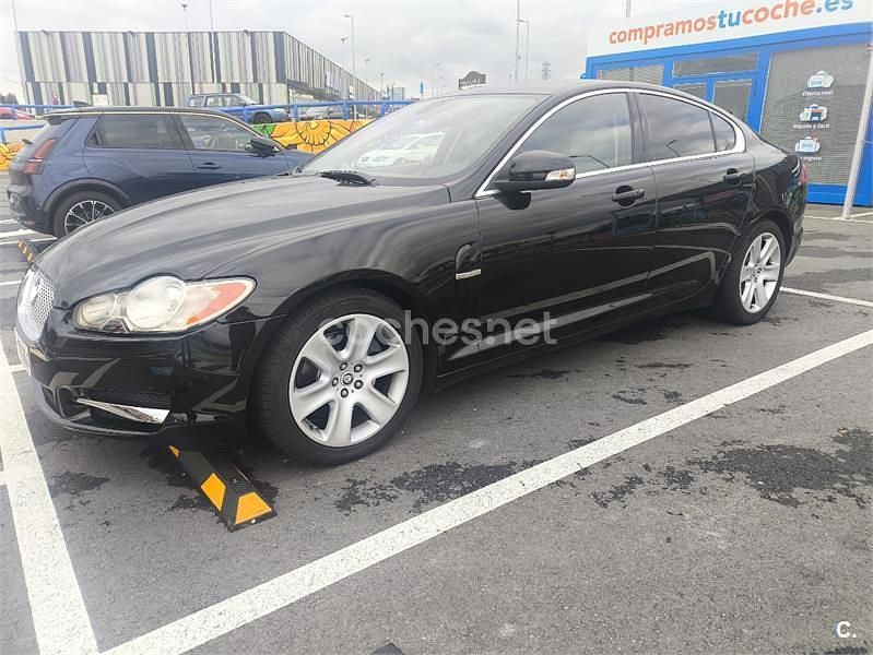 Usado Jaguar XF Premium Luxury 238 CV (175 kW) 2008 Negro Berlina