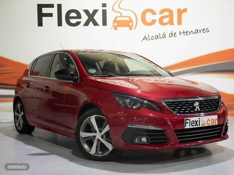 Usado Peugeot 308 GT-line 131 CV (96 kW) 2019 Rojo Utilitario