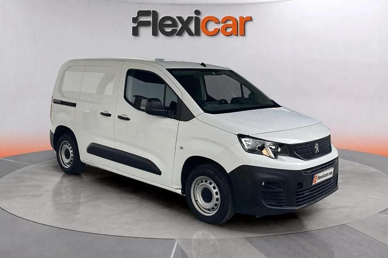 Blanco Usado 2021 Peugeot Partner S Monovolumen | 10.470 € (Precio justo) - Imagen 1/4