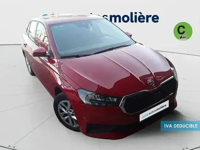 Usado Skoda Fabia Ambition 110 CV (80 kW) 2022 Rojo Utilitario