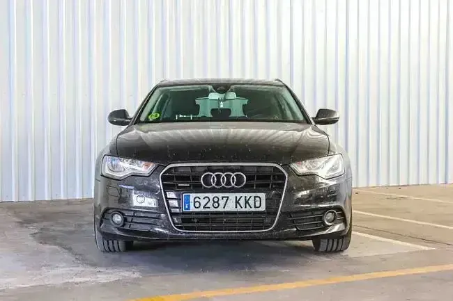 Usado Audi A6 245 CV (180 kW) 2011 Negro Familiar
