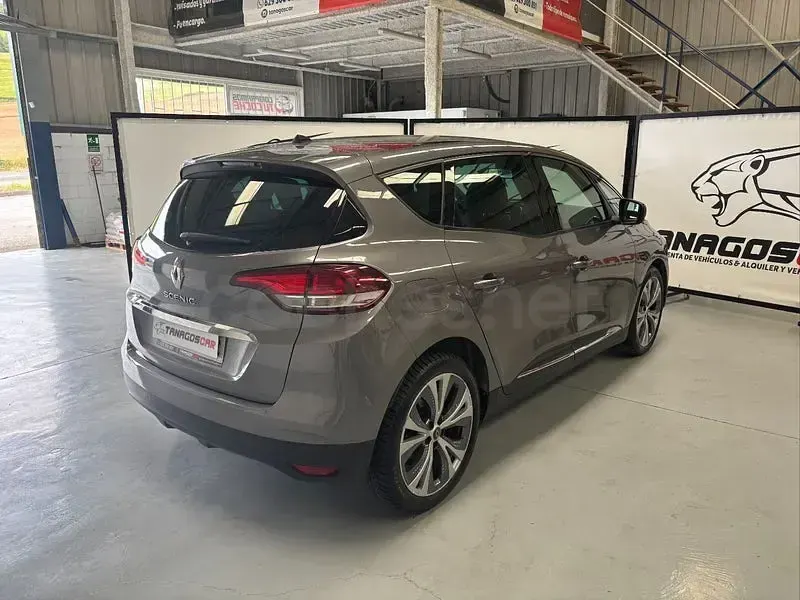 Usado Renault Scénic IV LIMITED 150 CV (110 kW) 2020 Gris / plata Monovolumen