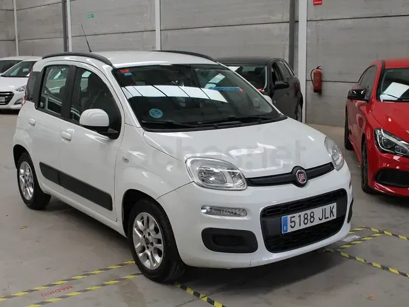 Usado Fiat Panda Lounge 69 CV (50 kW) 2016 Blanco Utilitario