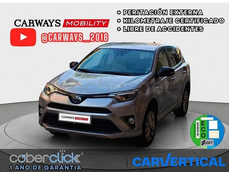 Usado Toyota RAV4 Hybrid Executive 197 CV (144 kW) 2018 Gris / plata SUV