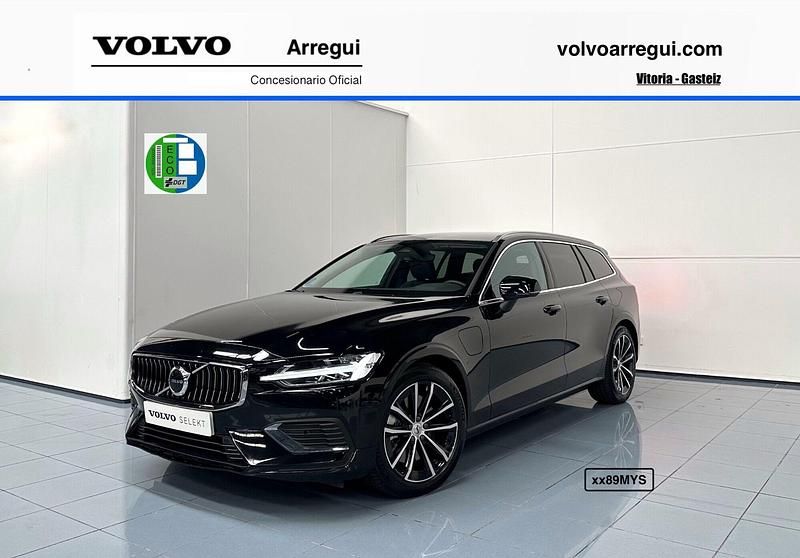 Negro Usado 2025 Volvo V60 Plus Familiar | 45.990 € (Un poco caro) - Imagen 1/4