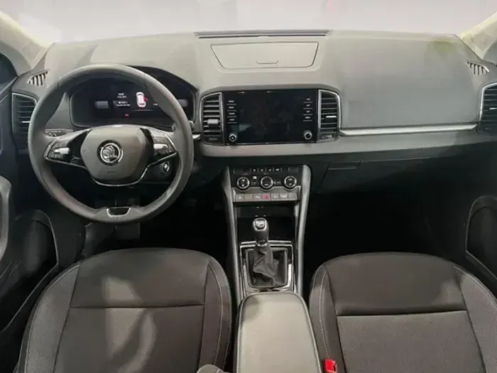 Usado Skoda Karoq Ambition 115 CV (84 kW) 2024 Gris SUV