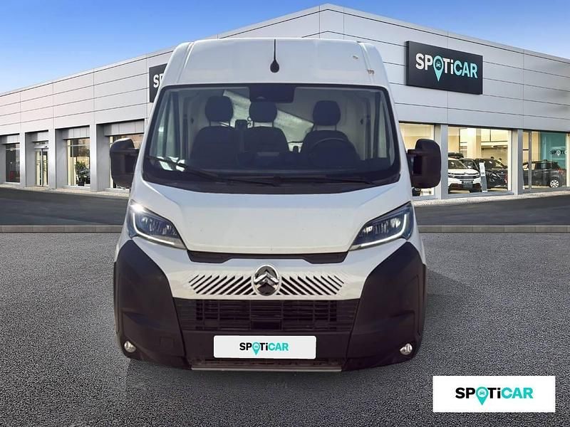 Usado Citroën Jumper 140 CV (102 kW) 2024 Blanco Monovolumen