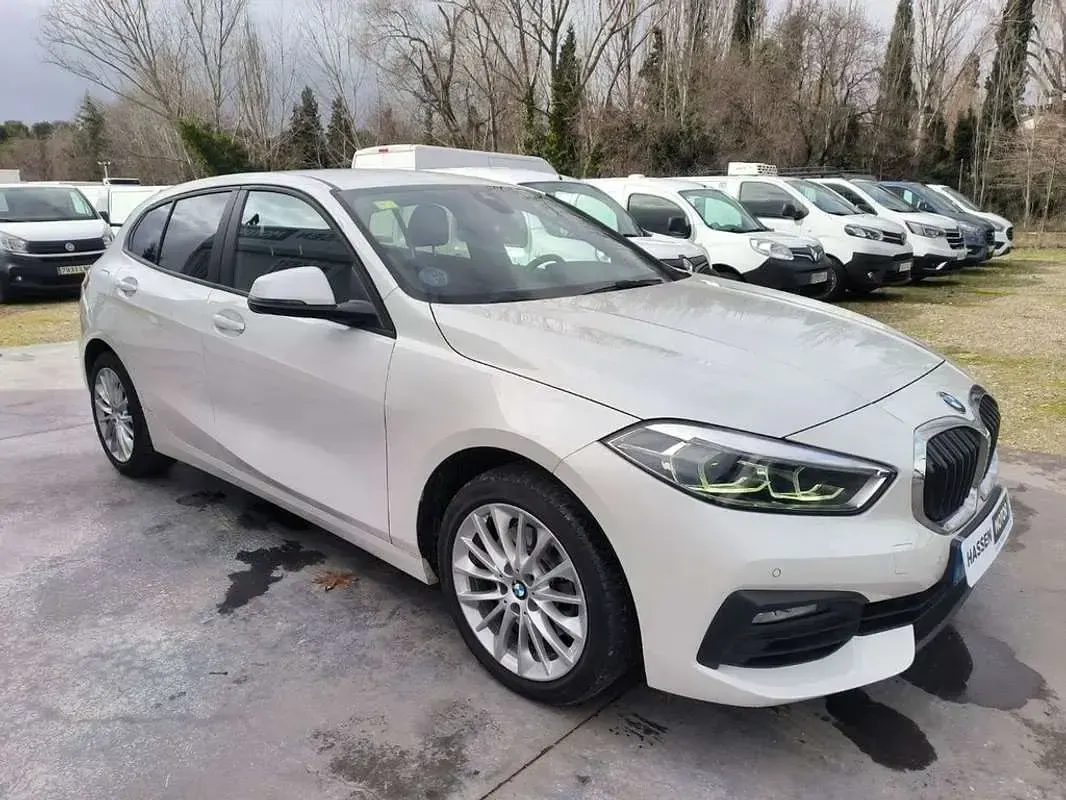 Usado BMW 118 150 CV (110 kW) 2020 Blanco Utilitario