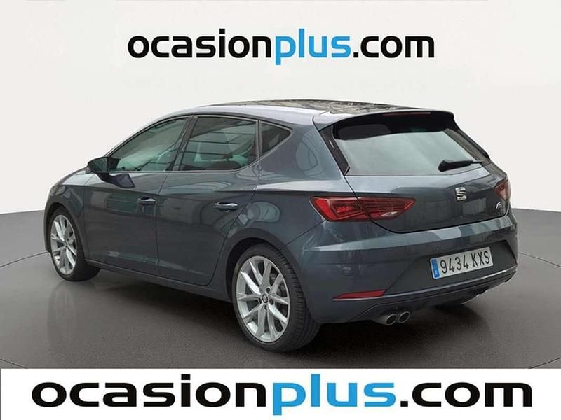Usado Seat Leon FR 190 CV (139 kW) 2019 Gris Utilitario