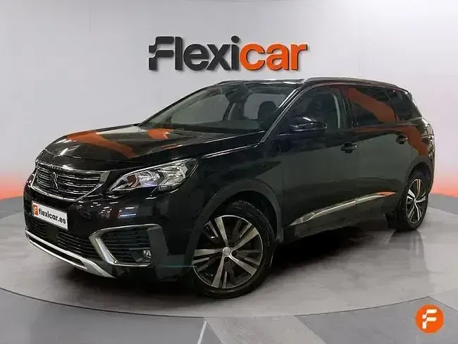 Usado Peugeot 5008 Allure 130 CV (95 kW) 2018 Beige SUV