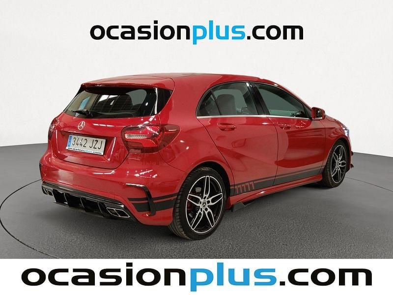 Usado Mercedes A200 AMG 136 CV (100 kW) 2017 Rojo Utilitario