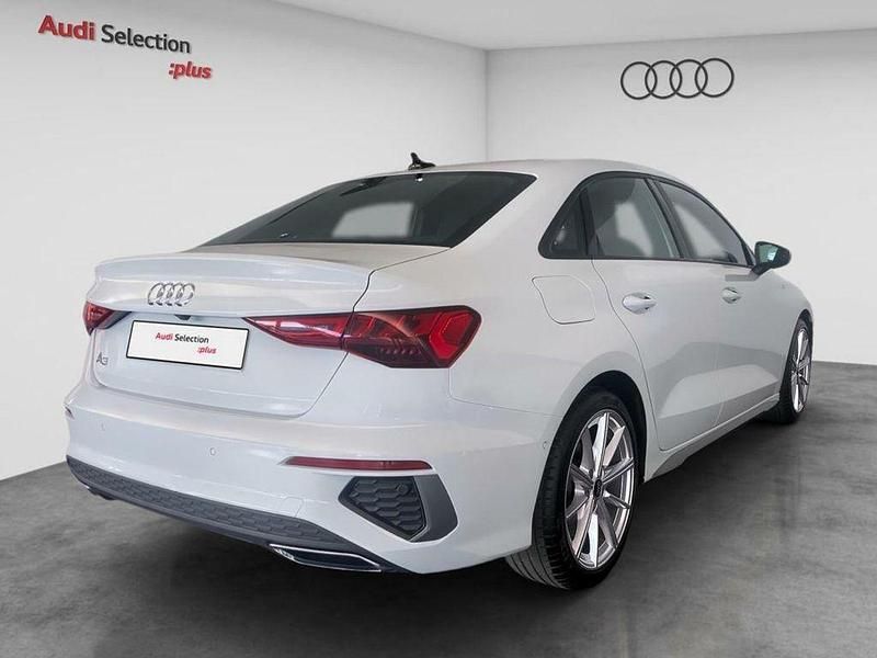 Usado Audi A3 S-Line 150 CV (110 kW) 2023 Blanco Berlina