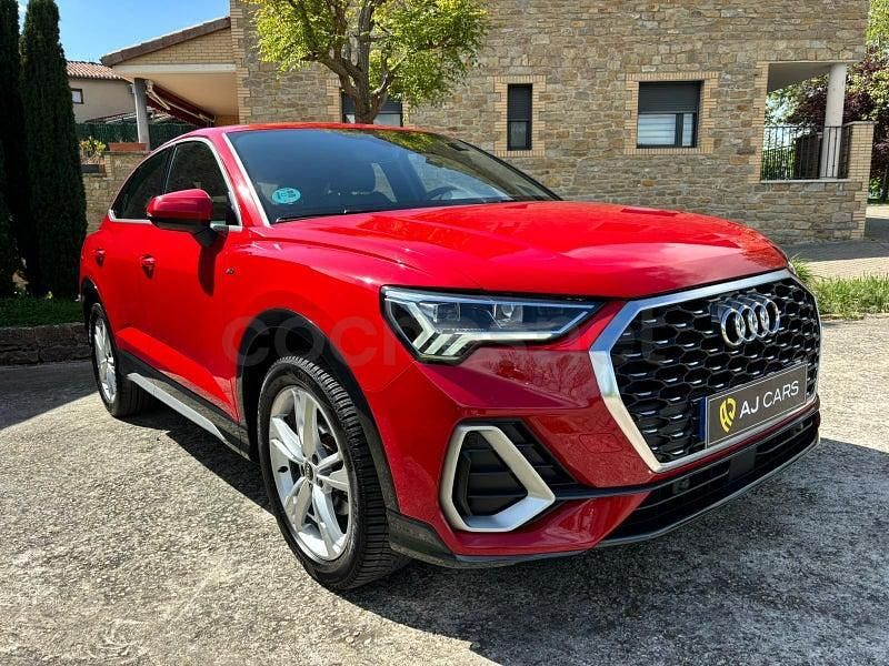Begagnad Audi Q3 Sportback S-Line 150 HK (110 kW) 2022 Röd SUV
