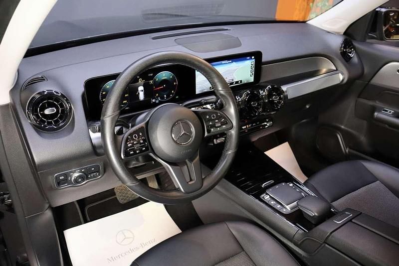 Usado Mercedes GLB200 150 CV (110 kW) 2021 Negro SUV