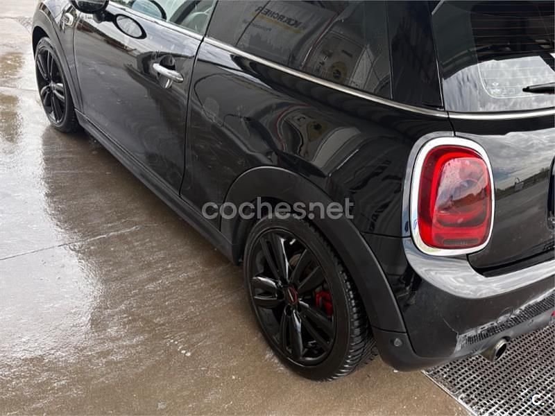 Usado Mini Cooper 136 CV (100 kW) 2017 Negro Utilitario
