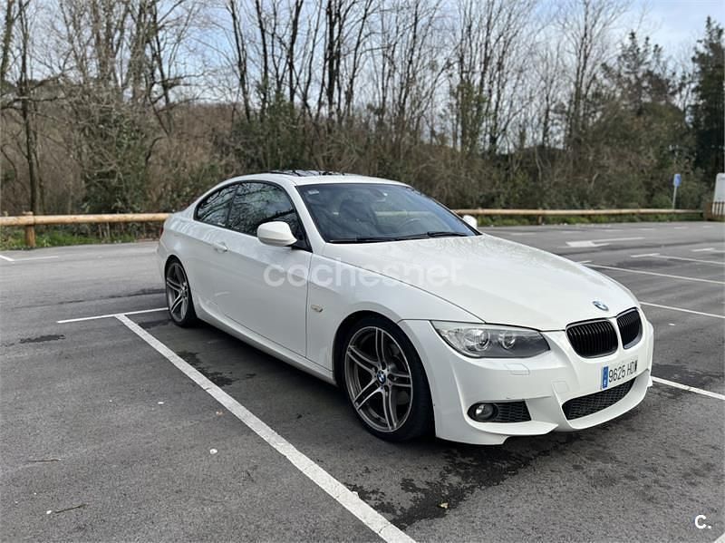 Usado BMW 320 177 CV (130 kW) 2011 Blanco Coupe