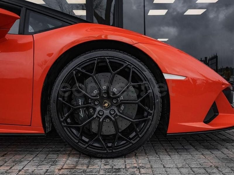Usado Lamborghini Huracán 640 CV (470 kW) 2021 Naranja Descapotable