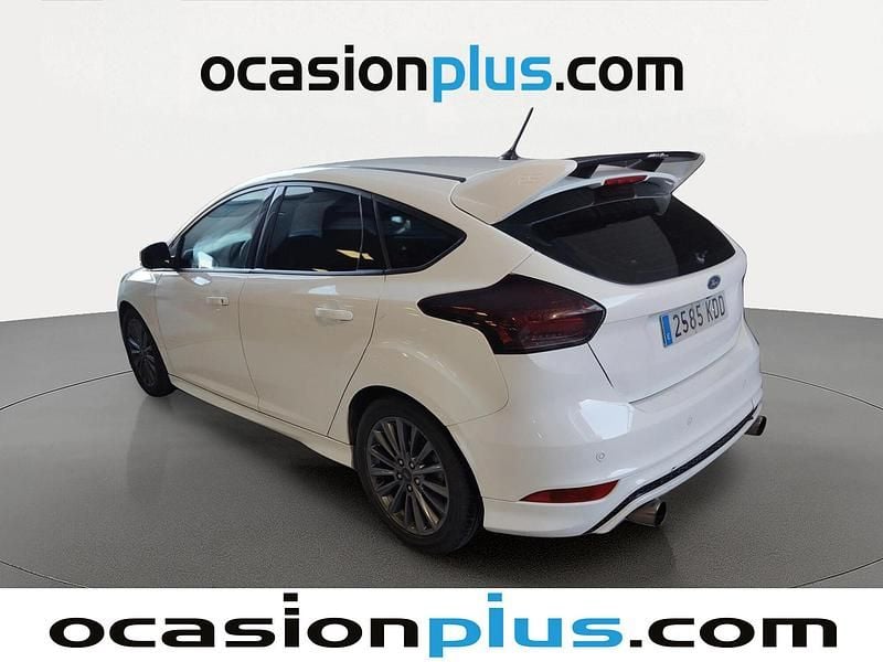 Usado Ford Focus ST-Line 182 CV (133 kW) 2017 Blanco