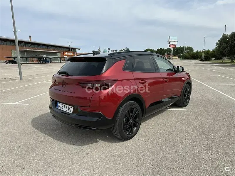 Usado Opel Grandland X GS Line 224 CV (164 kW) 2022 Rojo SUV