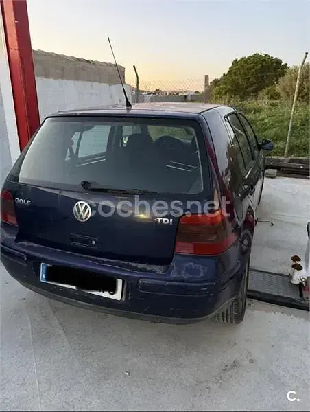 Usado VW Golf IV Advance 110 CV (80 kW) 2002 Azul Berlina