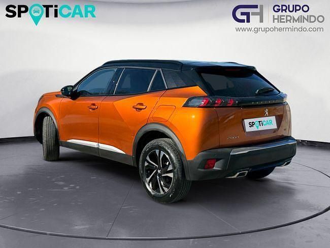 Usado Peugeot 2008 GT 130 CV (95 kW) 2023 Naranja SUV
