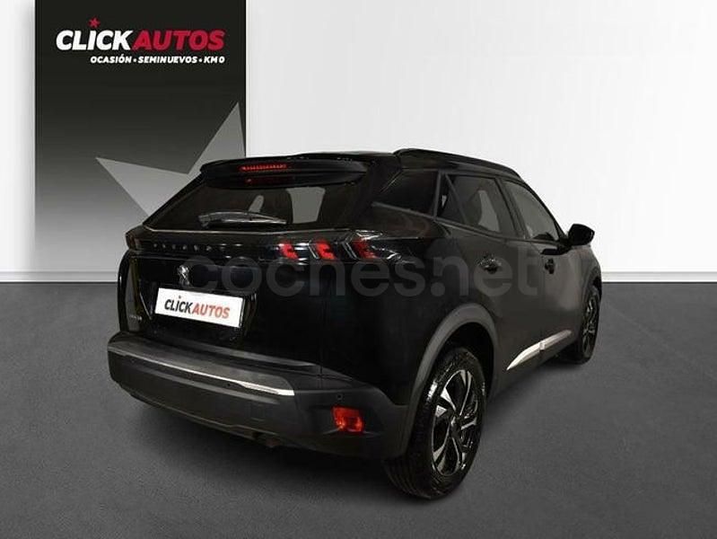 Usado Peugeot 2008 Allure 100 CV (73 kW) 2023 Negro SUV