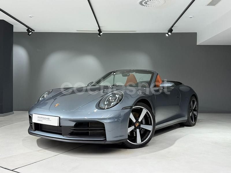 Gris / plata Usado 2025 Porsche 911 Carrera Cabriolet Descapotable | 159.900 € - Imagen 1/4