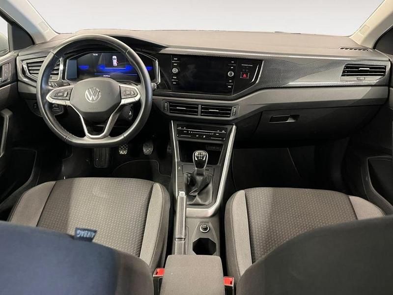 Usado VW Taigo 116 CV (85 kW) 2025 Gris SUV