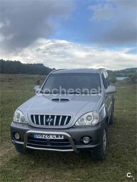 Gris / plata Usado 2003 Hyundai Terracan SUV | 5900 € (Precio justo) - Imagen 1/2