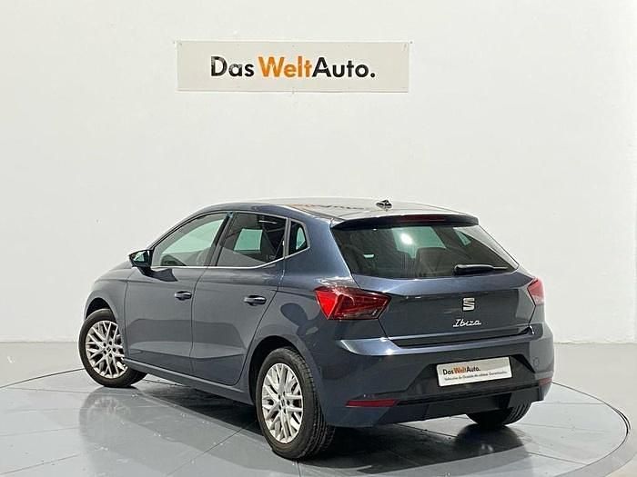 Gris / plata Usado 2024 Seat Ibiza Berlina | 17.250 € (Precio justo) - Imagen 1/2