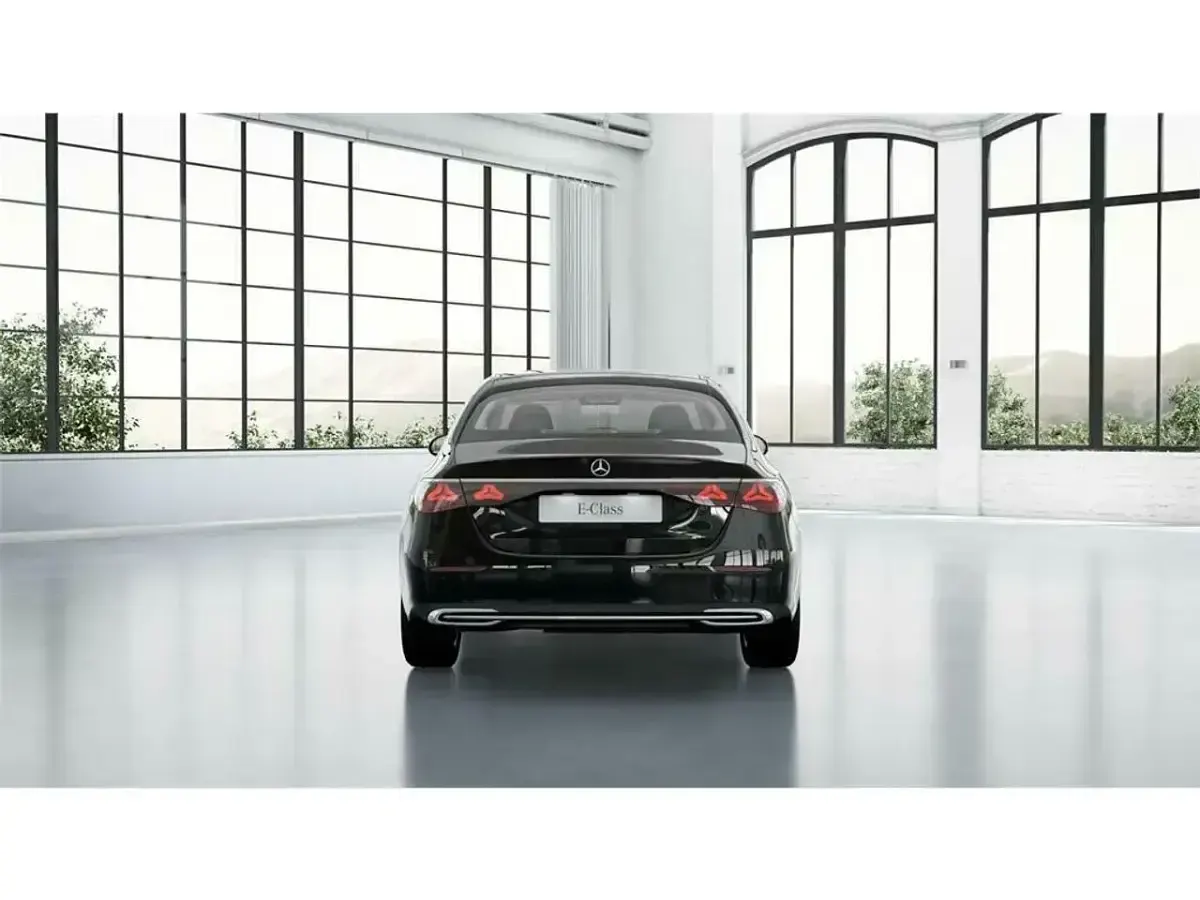 Nuevo Mercedes E200 204 CV (150 kW) 2025 Negro Berlina