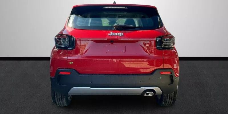 Usado Jeep Avenger Altitude 101 CV (74 kW) 2023 Gris SUV