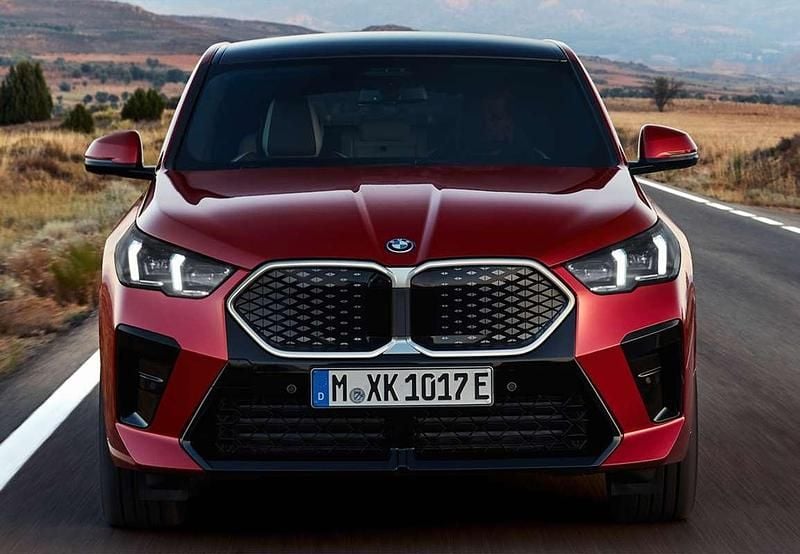 Usado BMW X2 163 HP (119 kW) 2025 Azul SUV