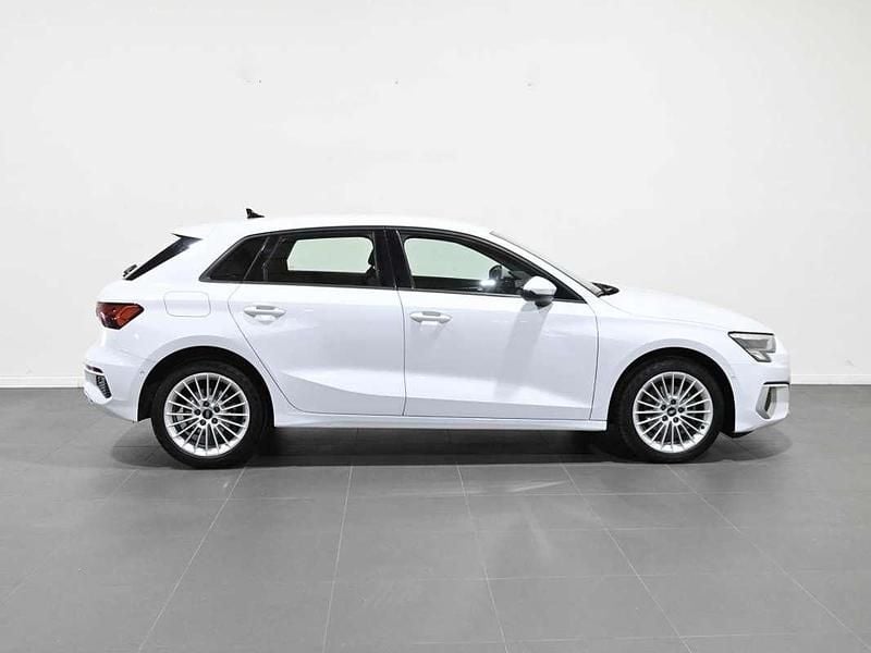 Usado Audi A3 Sportback Advanced 150 CV (110 kW) 2021 Blanco Utilitario