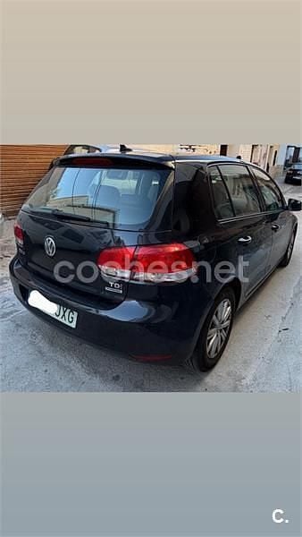 Usado VW Golf VI 105 CV (77 kW) 2011 Negro Utilitario