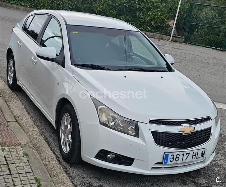 Usado Chevrolet Cruze LTZ 163 CV (119 kW) 2012 Blanco Berlina