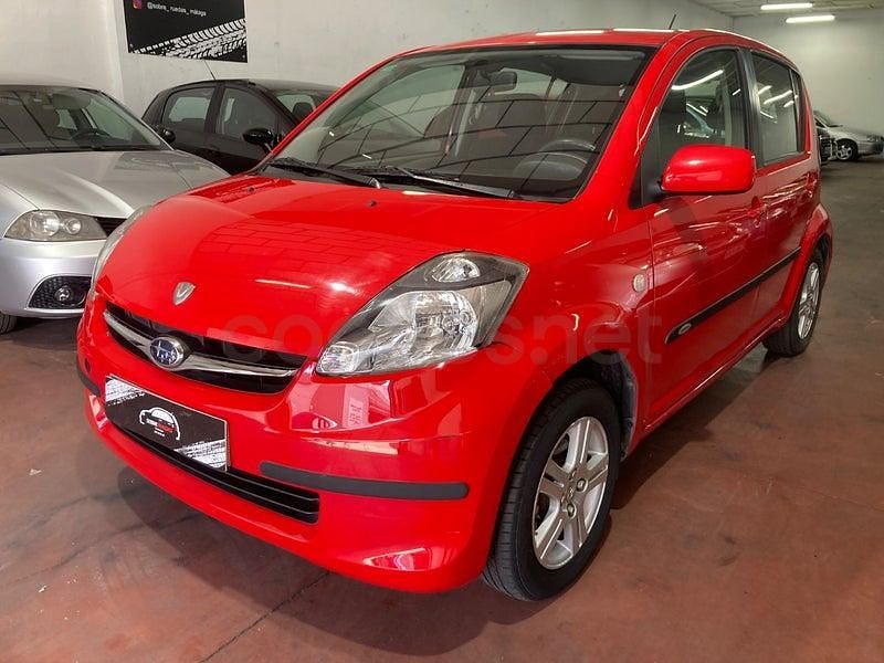 Usado Subaru Justy 70 CV (51 kW) 2008 Rojo Utilitario