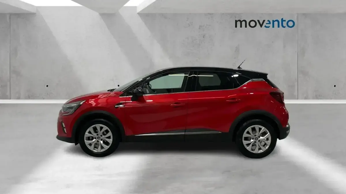 Usado Renault Captur Zen 100 CV (73 kW) 2021 Rojo SUV