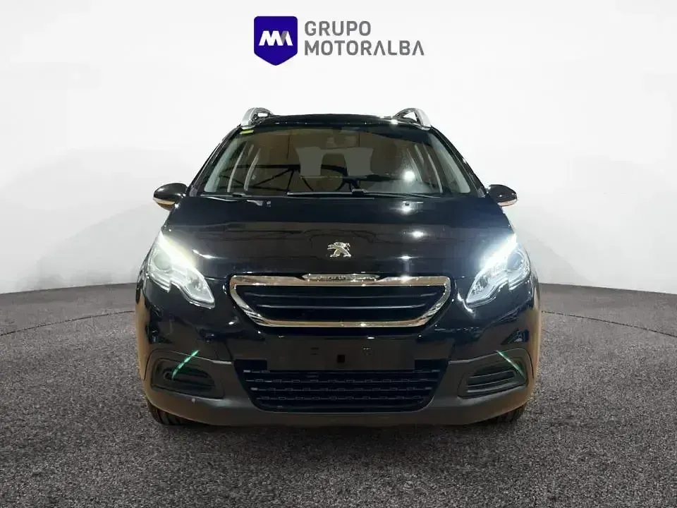Usado Peugeot 2008 Access 82 CV (60 kW) 2015 Negro SUV