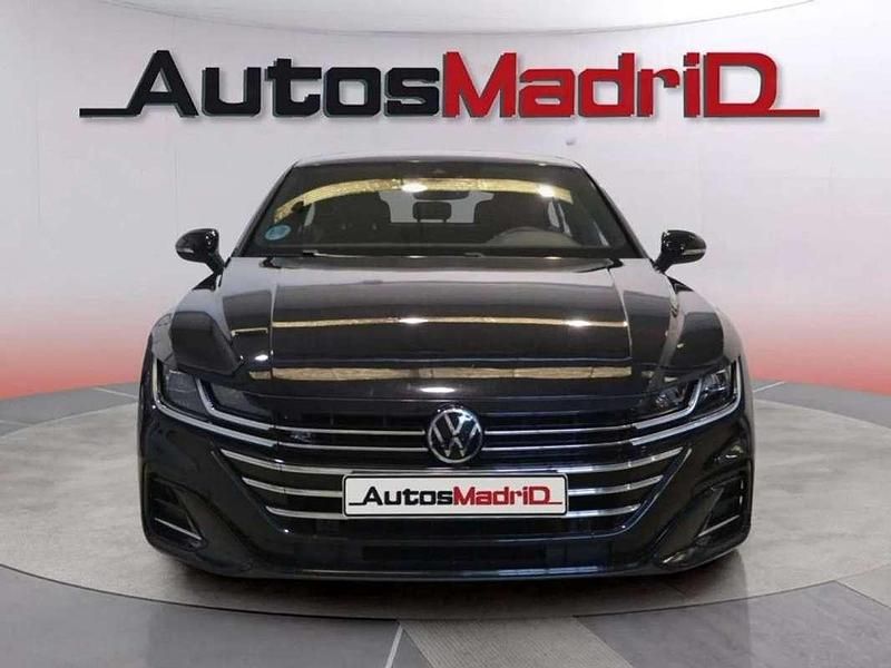 Usado VW Arteon R-line 150 HP (110 kW) 2022 Preto Coupé