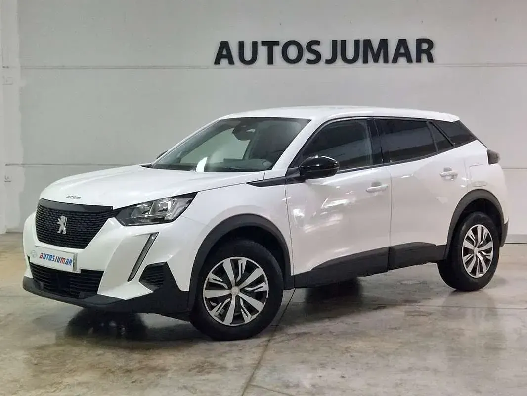 Usado Peugeot 2008 Active 109 CV (80 kW) 2022 Blanco SUV