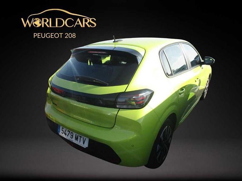 Usado Peugeot 208 Active 75 CV (55 kW) 2024 Verde Utilitario