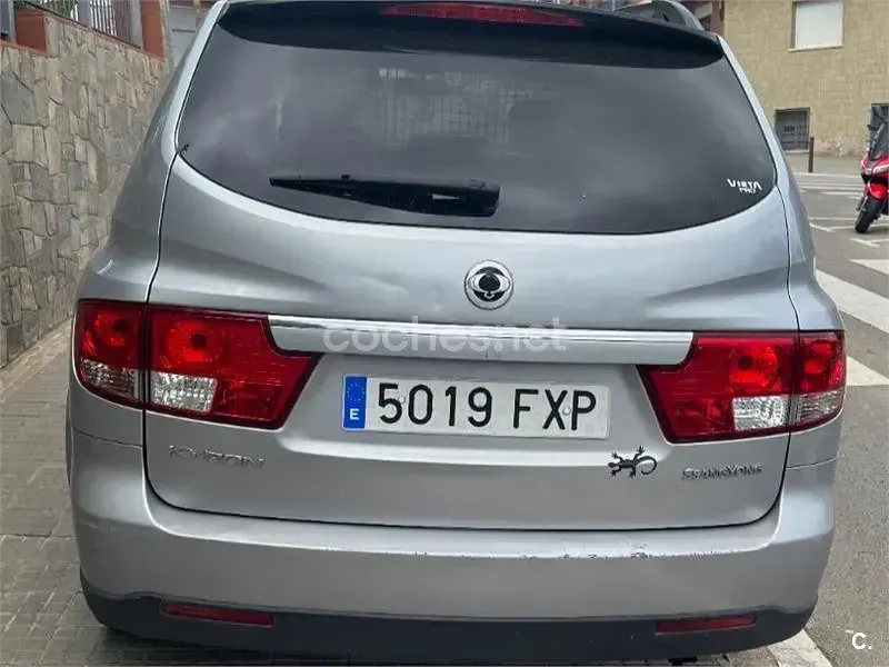 Usado SsangYong Kyron Limited 141 CV (103 kW) 2007 Gris / plata SUV