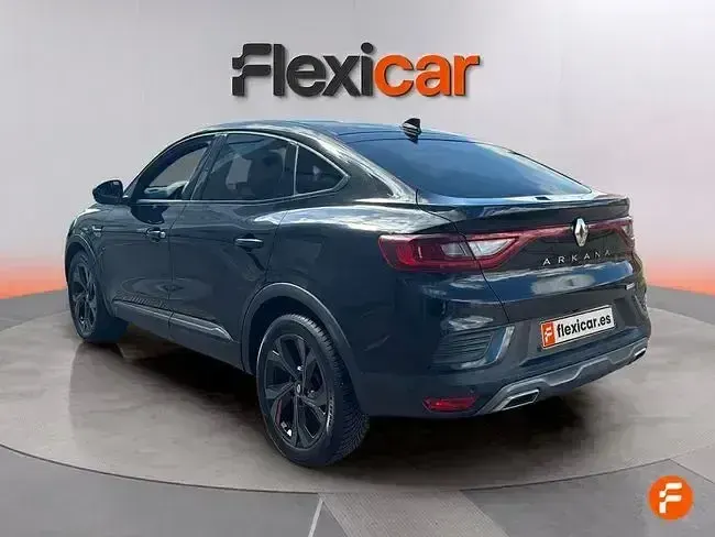 Usado Renault Arkana Engineered 145 CV (106 kW) 2022 Negro SUV