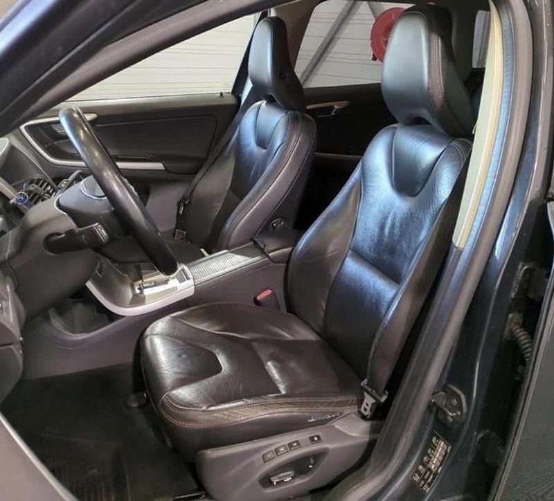 Usado Volvo XC90 Summum 163 CV (119 kW) 2012 Negro SUV