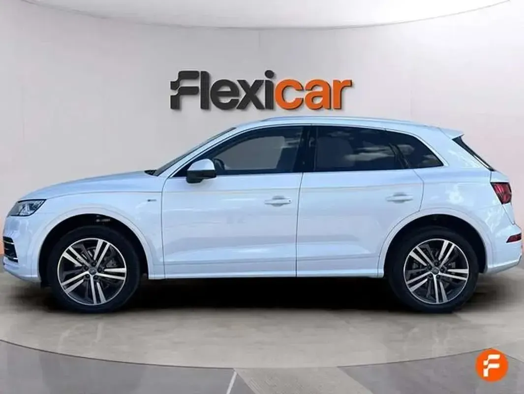 Käytetty Audi Q5 Premium 190 HP (139 kW) 2019 Valkoinen Katumaasturi
